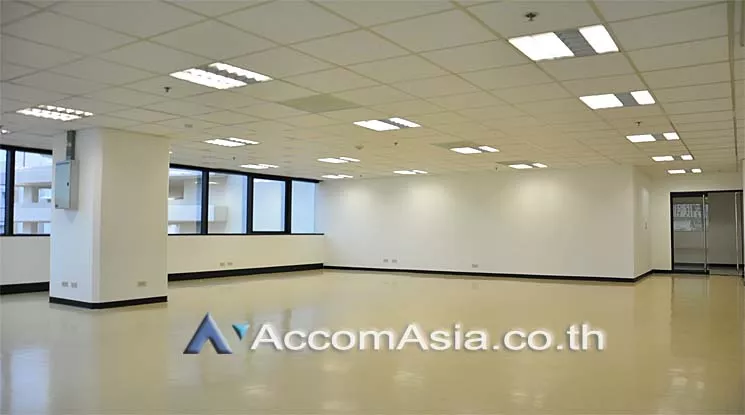  1  Office Space For Rent in Ratchadapisek ,Bangkok MRT Ratchadaphisek at Olympia Thai Tower AA13768